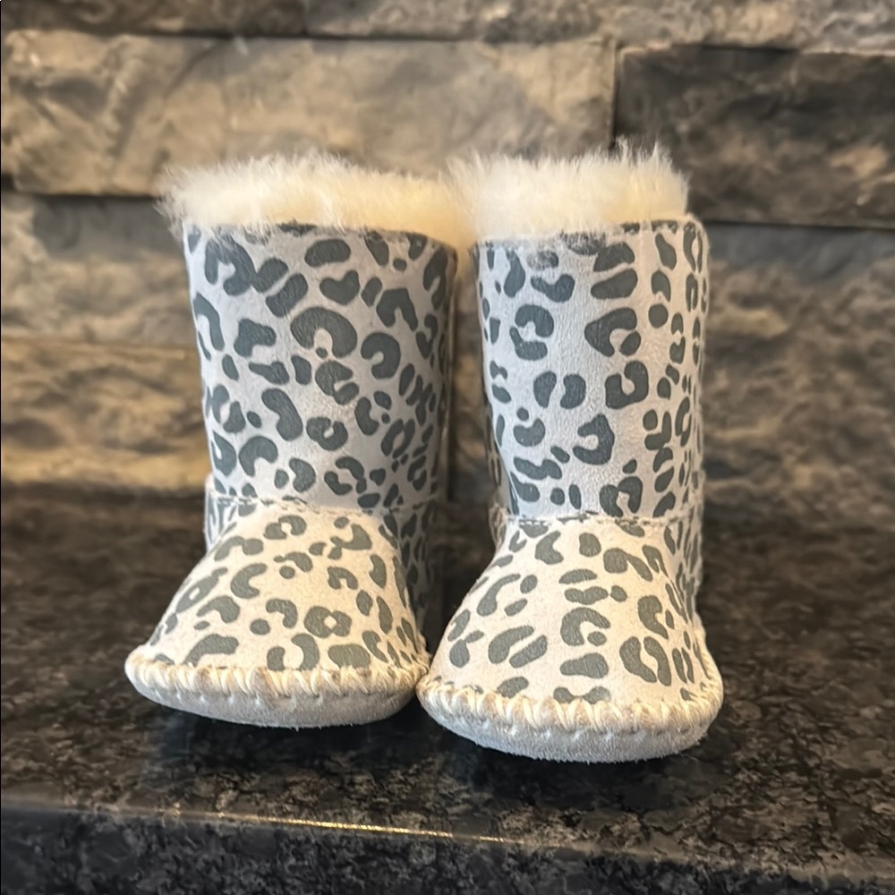Ugg Leopard Print Baby Booties